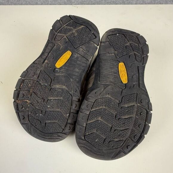 Keen Brown Black Leather Outdoor Waterproof Booties Boots Shoes Kid Size 9 - Picture 8 of 9